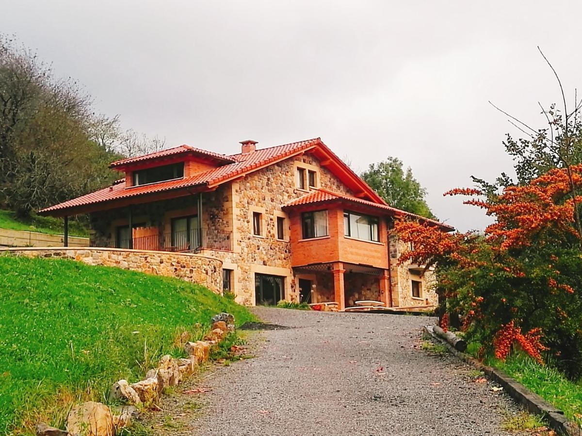 La Onda Villa Ramales de la Victoria Luaran gambar